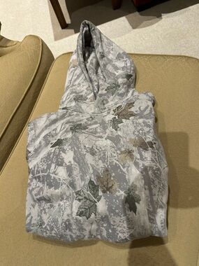 Abercrombie Leaf Print Hooded Pullover - Gray/Green Camouflage medium tall